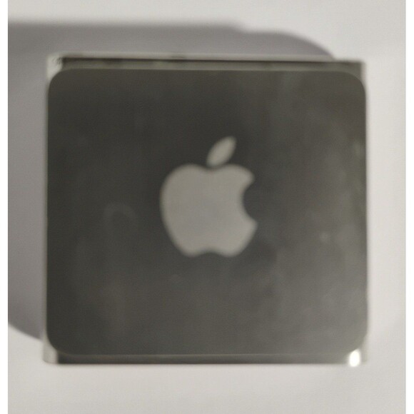 iPod Shuffle Gray 4th Generation Apple With Clip Tested (2 GB) - Picture 1 of 10